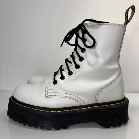 Dr. Martens Jadon Smooth White Leather Platform Boots Size 6 - Picture 12 of 16